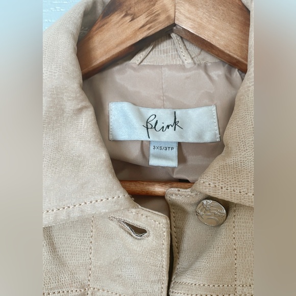 Danier “blink” genuine leather jacket - Picture 2 of 4